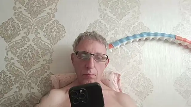 BobbyXRoyal online show from 10, 7, 2026