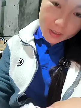 Snapshot of Sweetlove_77 chatting on 26, 12, 2024 Sweetlove 77 online show from 26, 12, 2024