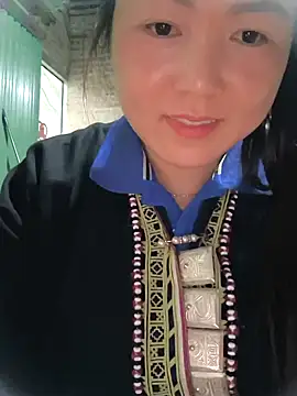 Snapshot of Sweetlove_77 chatting on 27, 12, 2024 Sweetlove 77 online show from 27, 12, 2024