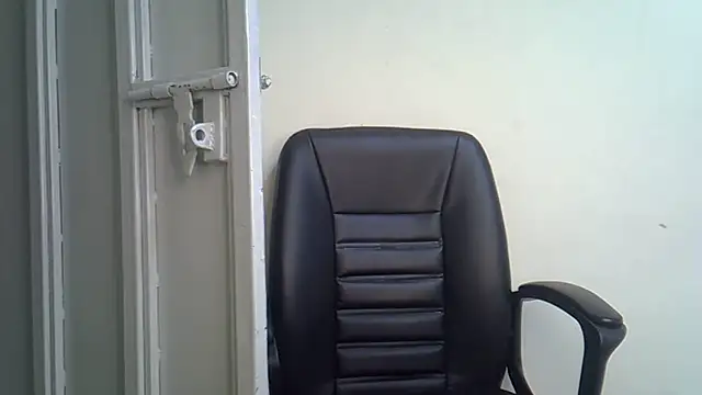 Snapshot of jeyberrie chatting on 1, 6, 2026 jeyberrie online show from 1, 6, 2026