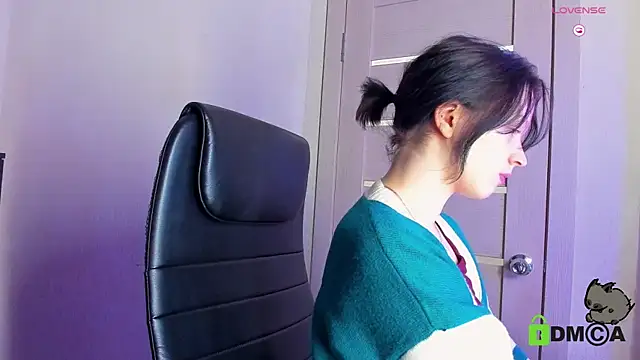 Alina Mills online show from 13, 3, 2025