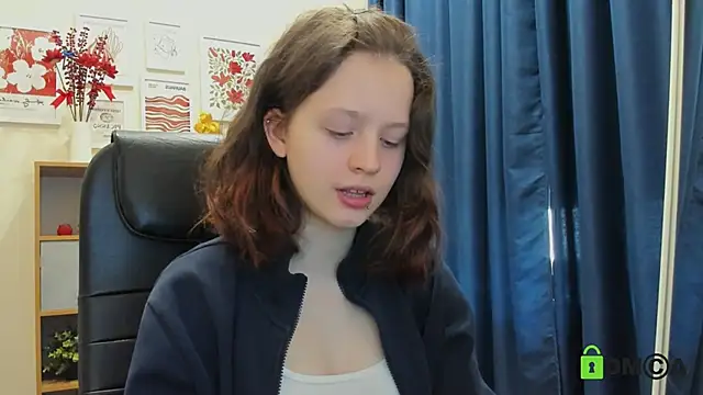 Alina Mills online show from 23, 4, 2026