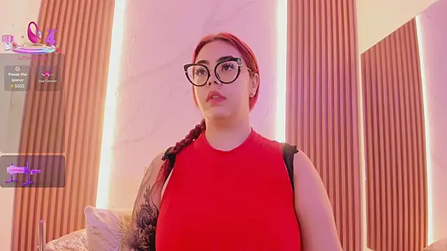 Snapshot of juicy_led_ chatting on 25, 2, 2025 juicy led online show from 25, 2, 2025
