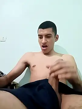 Snapshot of Rogersmit2 chatting on 29, 12, 2024 Rogersmit2 online show from 29, 12, 2024