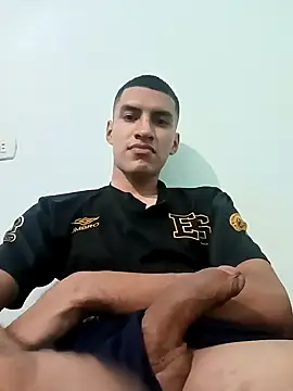 Snapshot of Rogersmit2 chatting on 11, 9, 2025 Rogersmit2 online show from 11, 9, 2025