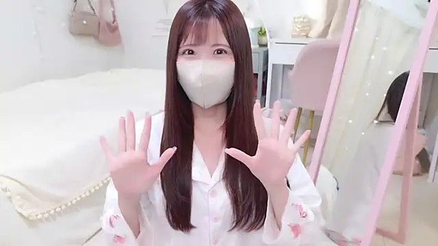 Sayuringo  online show from 15, 12, 2024