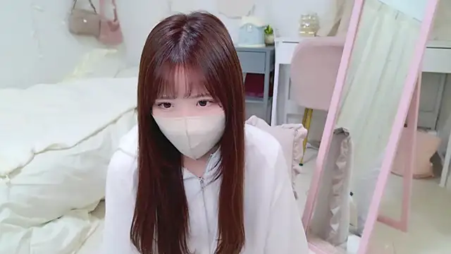 Snapshot of Sayuringo_ chatting on 18, 12, 2024 Sayuringo online show from 18, 12, 2024