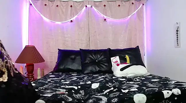 Snapshot of Red_Hinata_ chatting on 12, 2, 2025 Red Hinata  online show from 12, 2, 2025