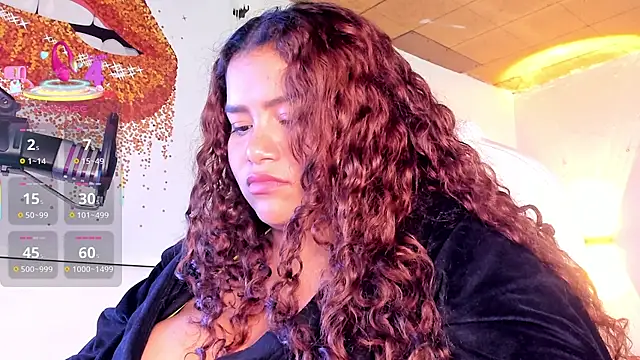 loly marce online show from 28, 2, 2025