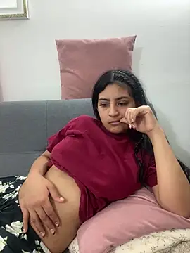 cloe small online show from 27, 12, 2024