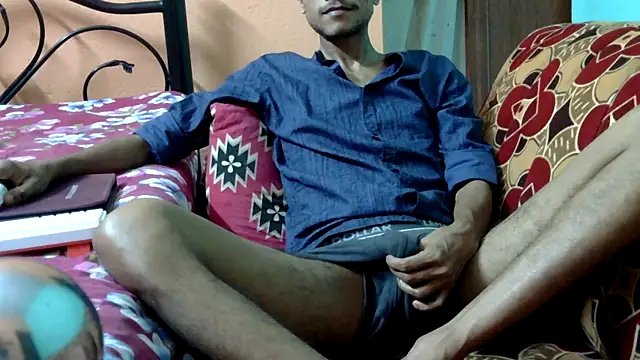 Snapshot of Alex_Suman25 chatting on 25, 10, 2025 Alex Suman25 online show from 25, 10, 2025