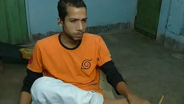 Snapshot of Alex_Suman25 chatting on 8, 11, 2025 Alex Suman25 online show from 8, 11, 2025