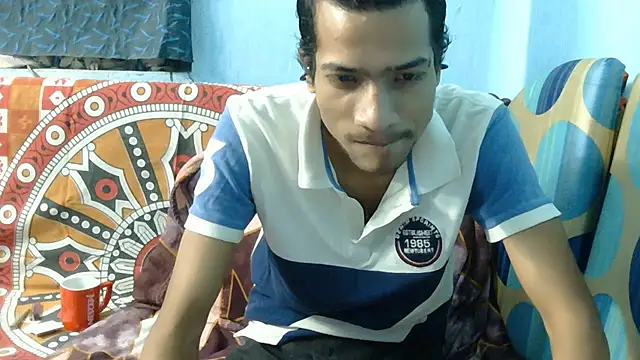 Snapshot of Alex_Suman25 chatting on 14, 12, 2025 Alex Suman25 online show from 14, 12, 2025