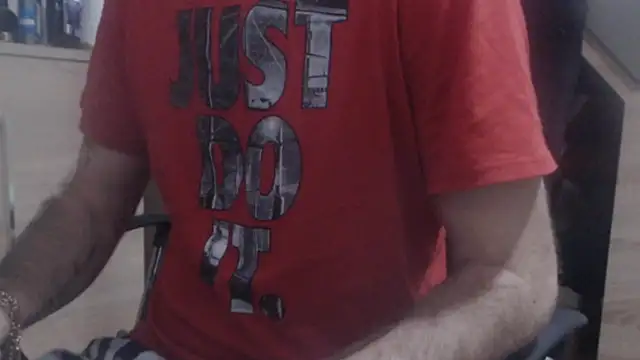 uncutguy01 online show from 31, 12, 2024
