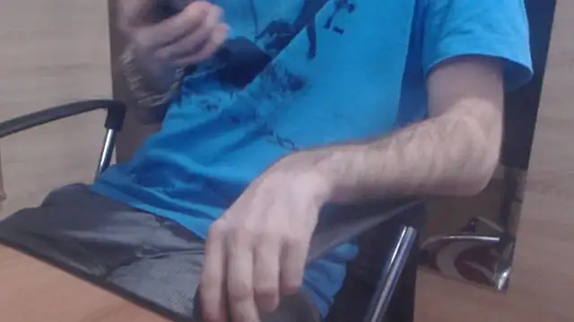 uncutguy01 online show from 9, 1, 2025