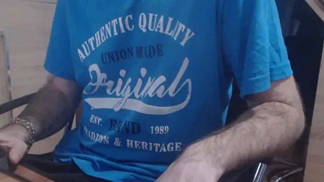 uncutguy01 online show from 10, 1, 2025