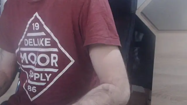 uncutguy01 online show from 15, 1, 2025