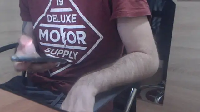 uncutguy01 online show from 16, 1, 2025