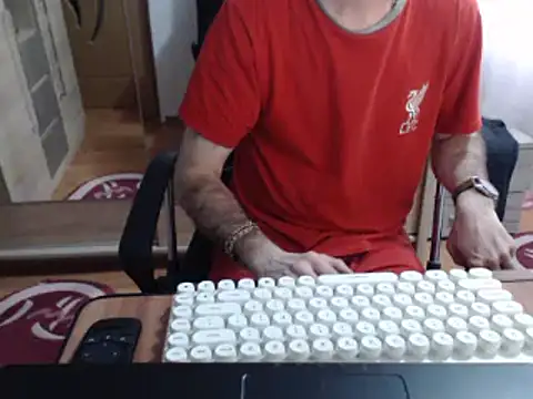 uncutguy01 online show from 10, 3, 2025