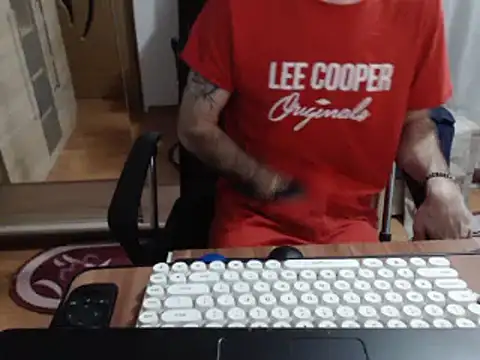 uncutguy01 online show from 14, 3, 2025