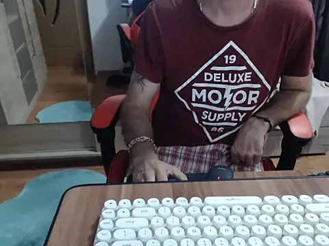 uncutguy01 online show from 10, 9, 2025