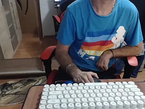 uncutguy01 online show from 24, 9, 2025