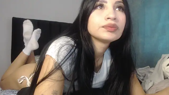 Nicolette ks  online show from 31, 1, 2025