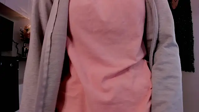 BettyBrowni online show from 9, 2, 2025