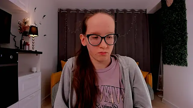 BettyBrowni online show from 12, 2, 2025