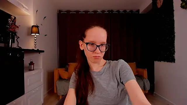 BettyBrowni online show from 8, 3, 2025