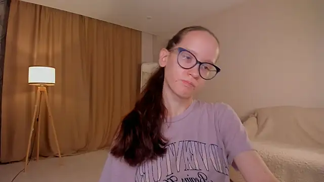 BettyBrowni online show from 12, 10, 2025