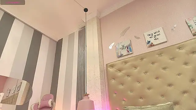 Paola  23 online show from 21, 2, 2026