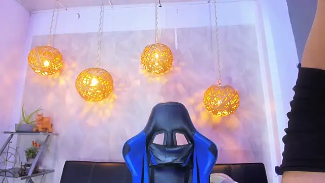 Snapshot of victoria_aleia_ chatting on 23, 2, 2025 victoria aleia online show from 23, 2, 2025