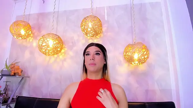 Snapshot of victoria_aleia_ chatting on 4, 3, 2025 victoria aleia online show from 4, 3, 2025