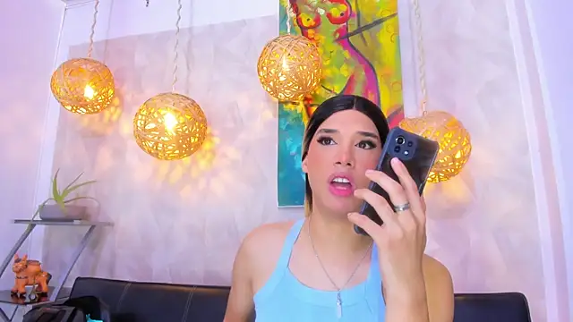 Snapshot of victoria_aleia_ chatting on 10, 3, 2025 victoria aleia online show from 10, 3, 2025