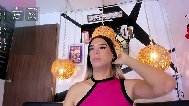 Snapshot of victoria_aleia_ chatting on 25, 9, 2025 victoria aleia online show from 25, 9, 2025