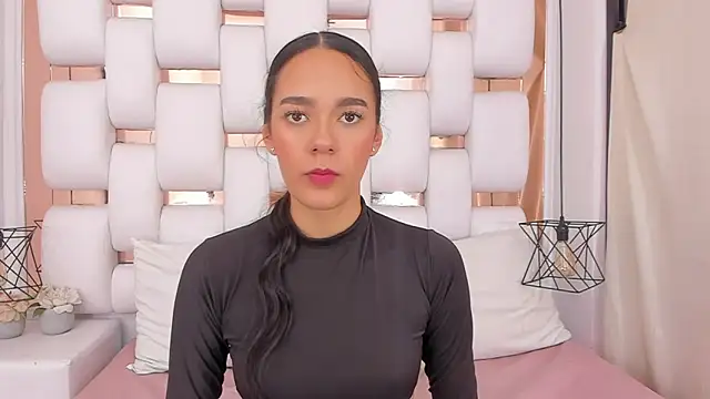 EmmyCruzZ online show from 5, 1, 2026