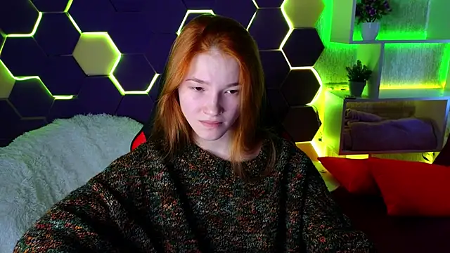 erikabrian online show from 17, 12, 2024