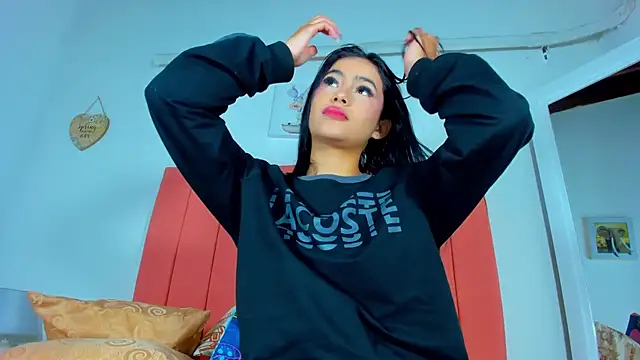 valen rose0 online show from 4, 1, 2025