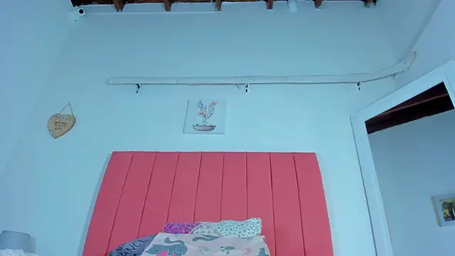 valen rose0 online show from 13, 2, 2025