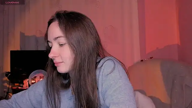 cClandesTina online show from 1, 2, 2025