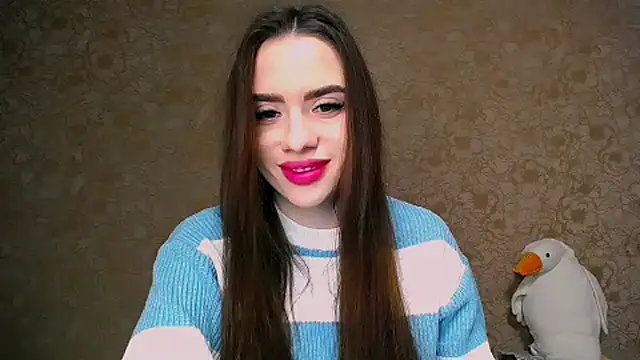  your fantasy girl online show from 2, 3, 2025