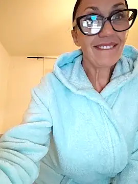 Snapshot of JasmineNoir2 chatting on 3, 1, 2025 JasmineNoir2 online show from 3, 1, 2025