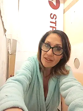 Snapshot of JasmineNoir2 chatting on 21, 2, 2025 JasmineNoir2 online show from 21, 2, 2025