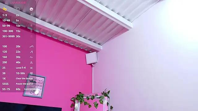 littleebluee online show from 27, 9, 2025