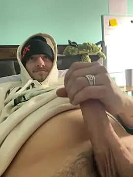 Snapshot of joeycbigcock chatting on 19, 12, 2024 joeycbigcock online show from 19, 12, 2024