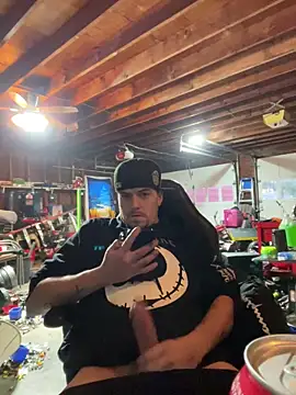 Snapshot of joeycbigcock chatting on 21, 12, 2024 joeycbigcock online show from 21, 12, 2024