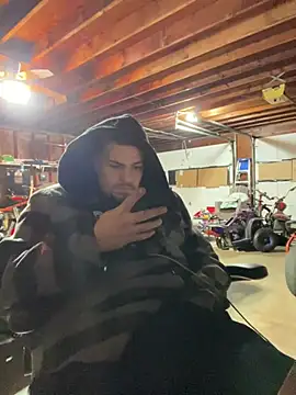 Snapshot of joeycbigcock chatting on 2, 1, 2025 joeycbigcock online show from 2, 1, 2025