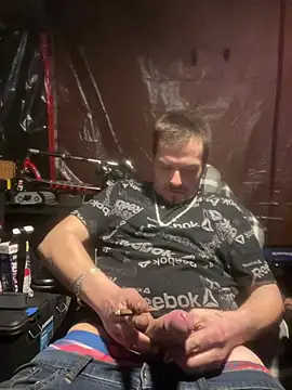 Snapshot of joeycbigcock chatting on 21, 3, 2025 joeycbigcock online show from 21, 3, 2025