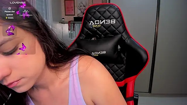 Snapshot of ivyy_scott chatting on 13, 9, 2025 ivyy scott online show from 13, 9, 2025